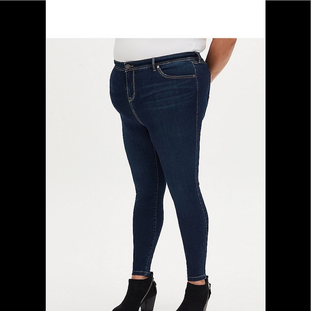 Torrid Super Soft Super Skinny Luxe Jeans